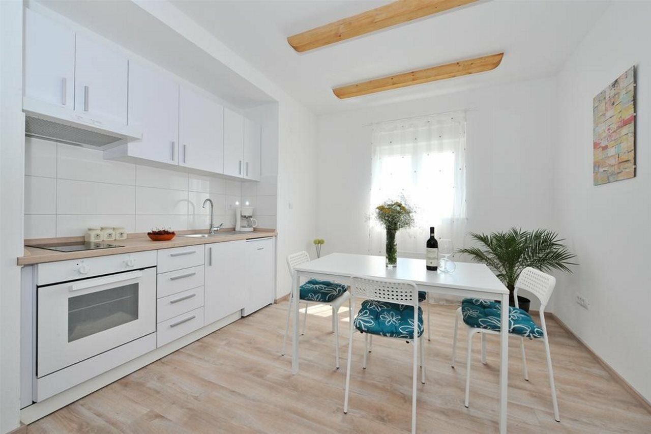 Apartments Ivkovic Задар Екстериор снимка